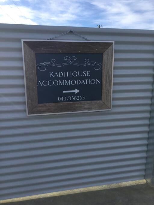 Kadi House - Unit 2 Apartment วินน์ยาร์ด ภายนอก รูปภาพ